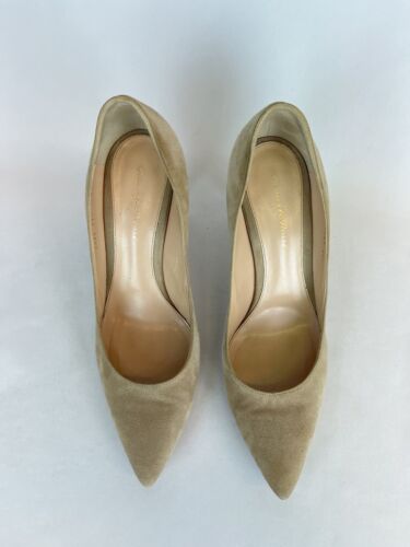 Gianvito Rossi High Heels - Cream Suede - Great Condition - UK Size 7 with box