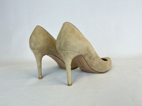 Gianvito Rossi High Heels - Cream Suede - Great Condition - UK Size 7 with box