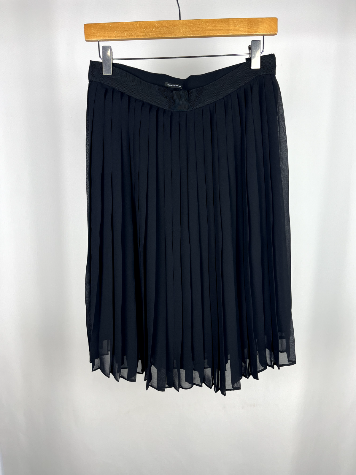 Club Monaco black pleated skirt W29 L23