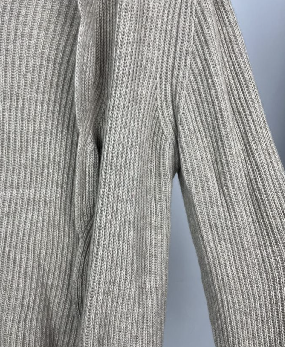 Artigiano long sleeve fine wool cardigan