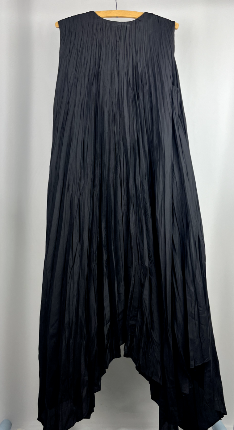 Jospeh blak pleated dress 100% Silk EU40